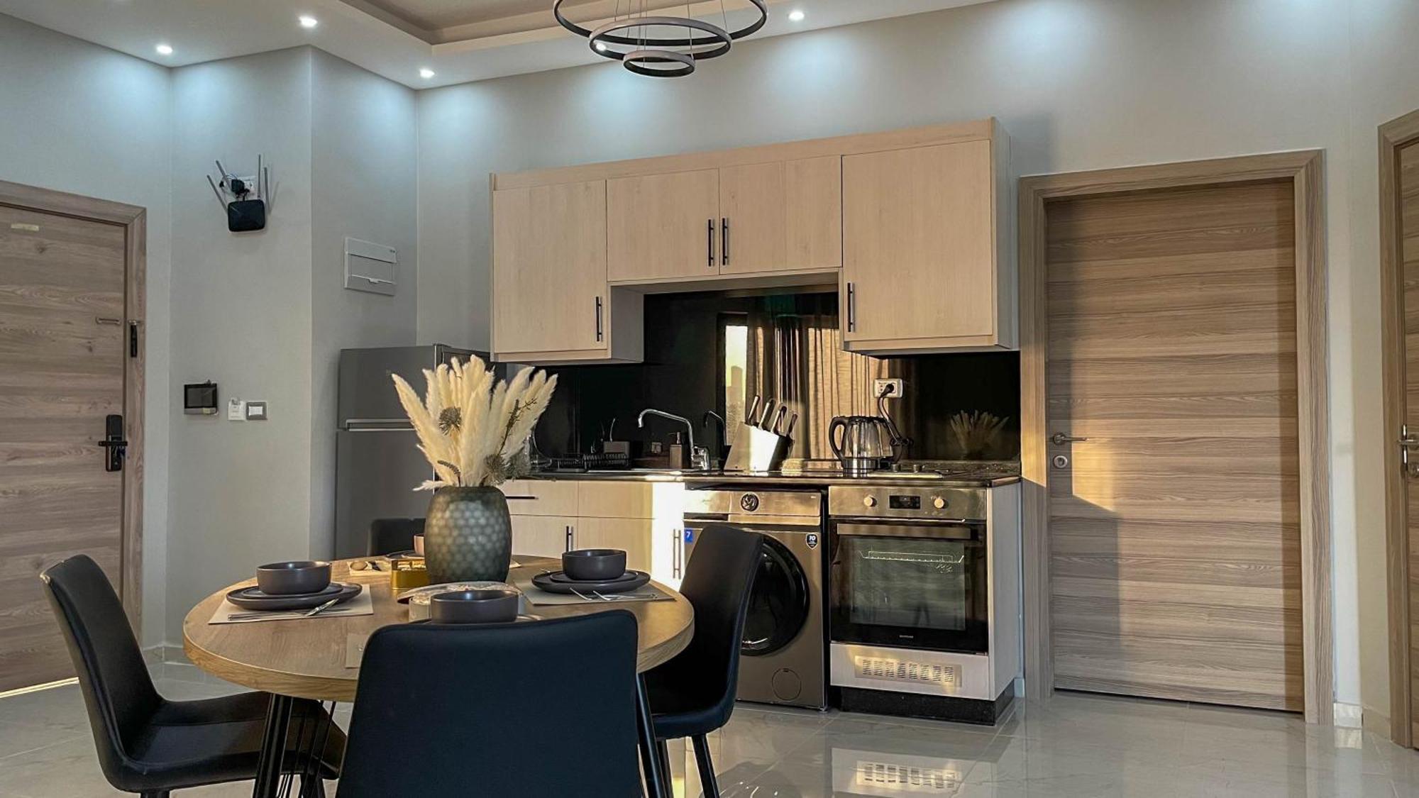 Nozoll Boutique Residences